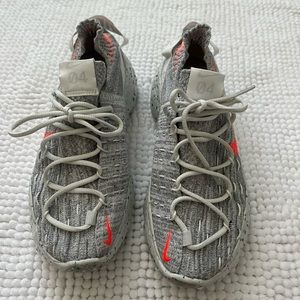 Nike Space Hippie 04